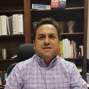 Meet your Posher, Romualdo